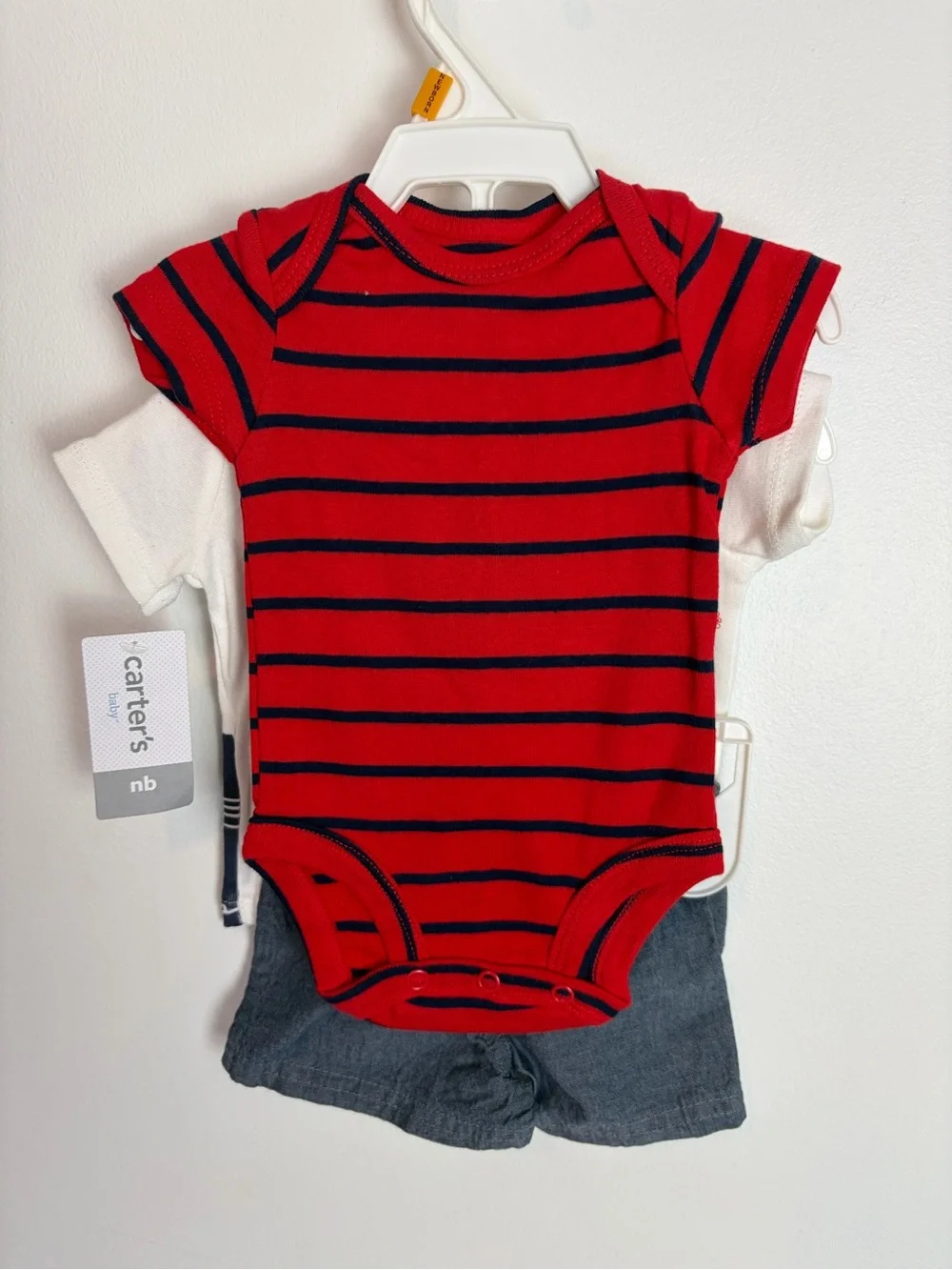 Carters’s NB 3 piece set